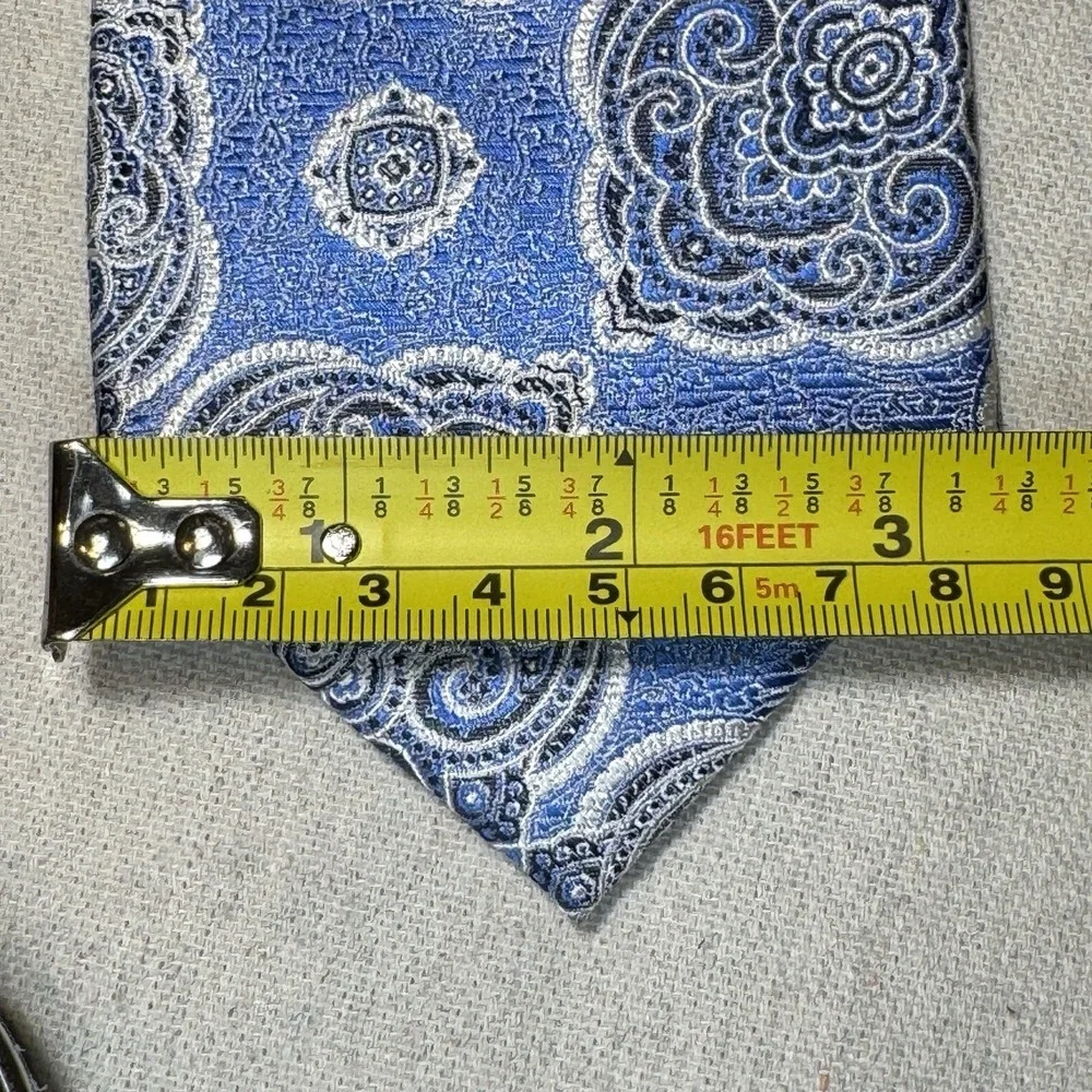 Paul Fredrick Silk Tie Mens OS Blue Silver‎ Medallion Paisley Formal Regencycore